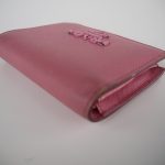 プラダの財布色直し